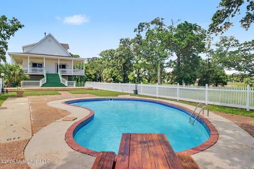 316 E Beach Blvd, Gulfport, MS, 39507-1009 | Card Image