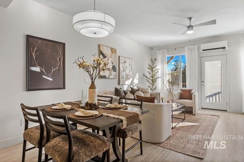 212 Broken Ridge Way, McCall, ID, 83638 | Card Image