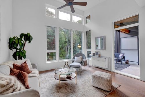 612-1506 Scott Cres, Squamish, BC, V8B1G4 | Card Image