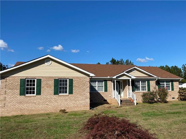 886 Lakeview Drive, Home with 3 bedrooms, 2 bathrooms and null parking in Heathsville VA | Image 1