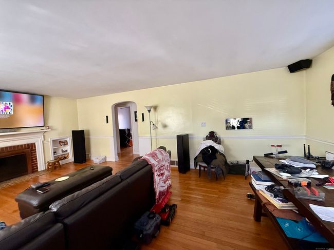 1030 Old Town Rd, House other with 3 bedrooms, 1 bathrooms and null parking in Trumbull CT | Image 4