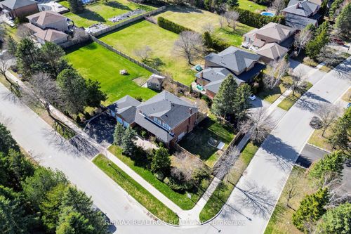 80 Findlay Ave, King City, ON, L7B1E1 | Card Image