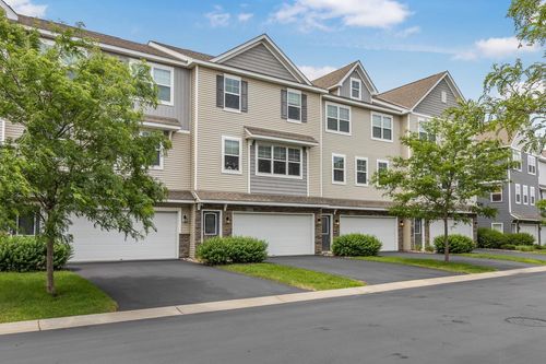 8720 Granite Cir, Woodbury, MN, 55129-2225 | Card Image