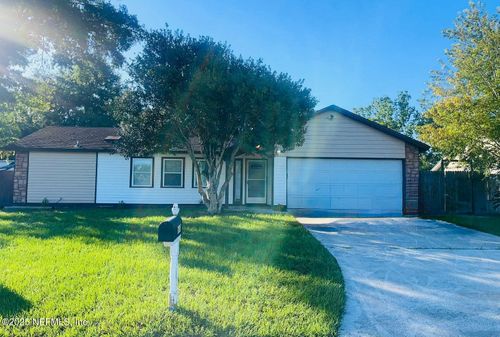 680 Roger Sherman St, Orange Park, FL, 32073-8533 | Card Image