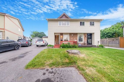 415 Chandos Crt, Oshawa, ON, L1J6R1 | Card Image