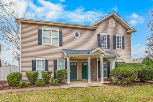 208 Richmond Ter, Kernersville, NC, 27284-6040 | Card Image