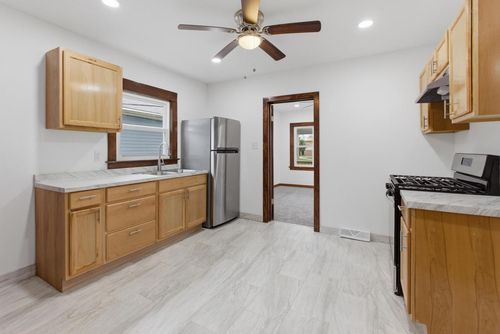 3206 E Grange Avenue, Cudahy, WI, 53110 | Card Image