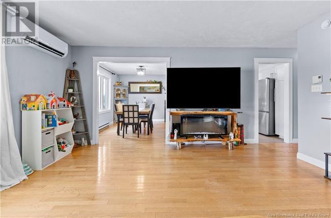 46 Craig St, House other with 5 bedrooms, 3 bathrooms and null parking in Oromocto NB | Image 5