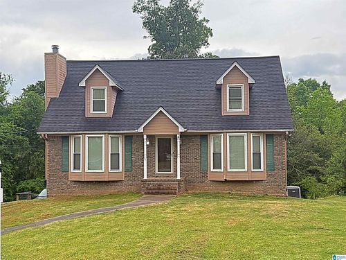 308 Oak Cir, BESSEMER, AL, 35023-4332 | Card Image