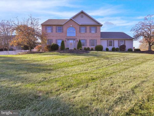 11 Fairway Dr, BERNVILLE, PA, 19506-9521 | Card Image