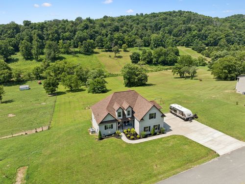 700 Johnson Hollow Rd, Watertown, TN, 37184-3822 | Card Image