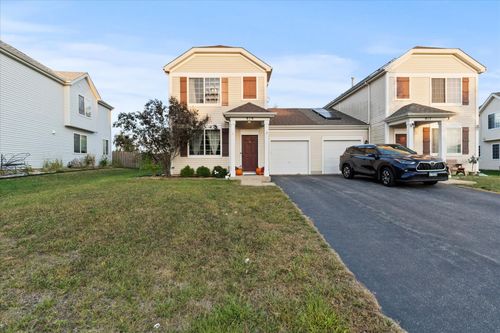 819 Daniel Dr, Minooka, IL, 60447-5500 | Card Image