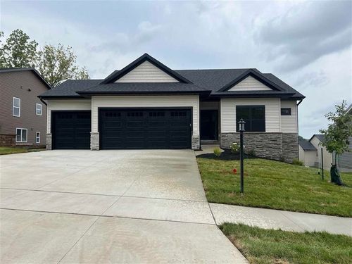 1260 Osage Ln, North Liberty, IA, 52317-9766 | Card Image