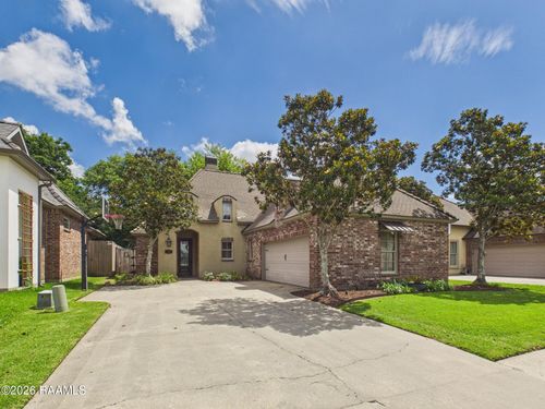 200 Croft Row, Lafayette, LA, 70503-6080 | Card Image