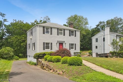 1065 Springfield Ave, New Providence, NJ, 07974-2432 | Card Image
