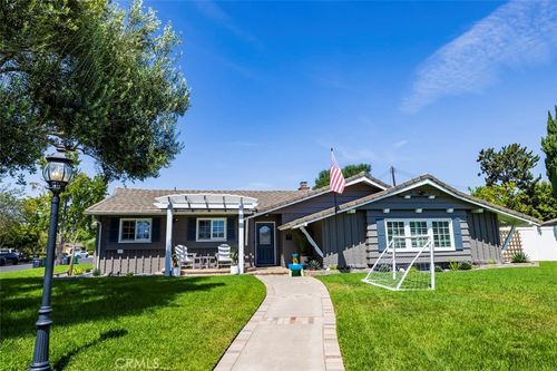 13591 Flint Dr, Santa Ana, CA, 92705-2602 | Card Image