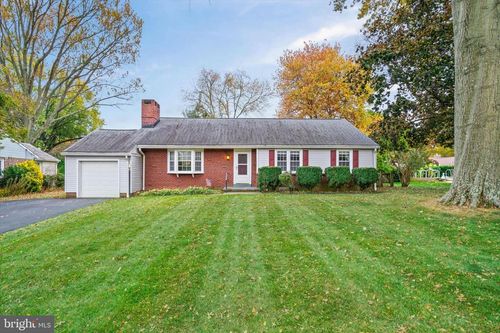 42 Paschall Rd, WILMINGTON, DE, 19803-4944 | Card Image