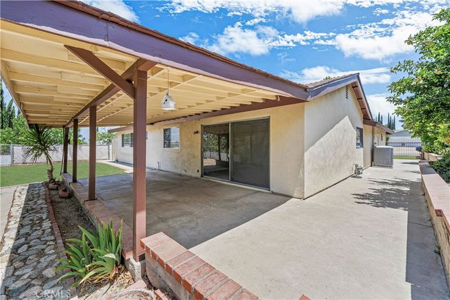 26111 Abdale St, House other with 4 bedrooms, 2 bathrooms and 2 parking in Newhall CA | Image 28