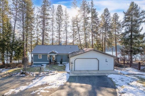 101 Greggs Rd, Newport, WA, 99156-9111 | Card Image