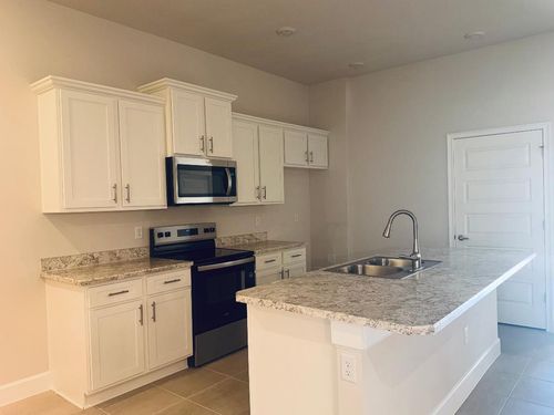 8662 Giovanni Ave, Fort Pierce, FL, 34951-1904 | Card Image