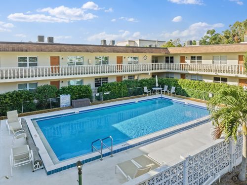 apt-209-923 22nd Pl, Vero Beach, FL, 32960-5176 | Card Image