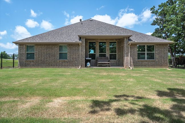 Large backyard | Image 28