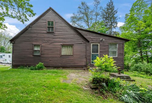 3 Indian Hill Ave, Portland, CT, 06480-1123 | Card Image