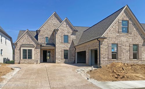 8026 Old Addison Dr, Olive Branch, MS, 38654-7254 | Card Image