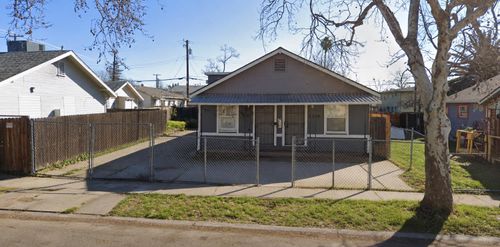2398 Oakmont Street, Sacramento, CA, 95815 | Card Image