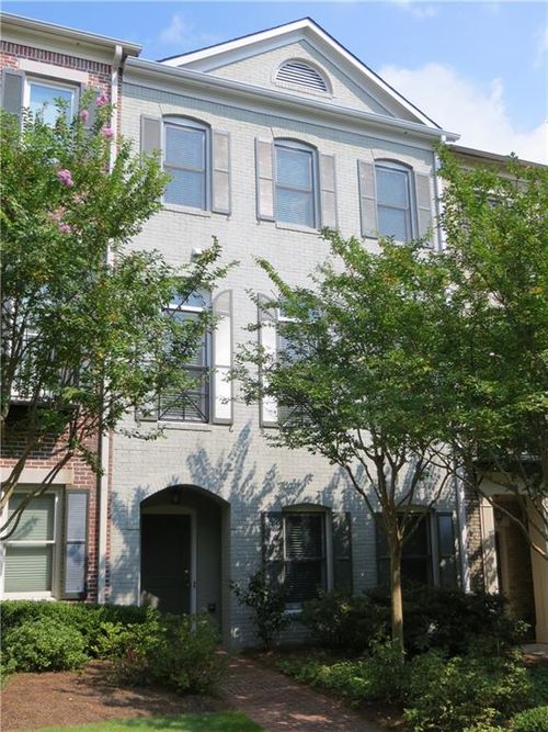 131 W Ridge Way, Roswell, GA, 30076-6422 | Card Image