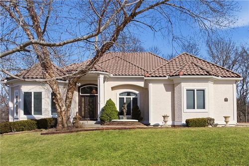 4405 N Hickory Ln, Kansas City, MO, 64116-4659 | Card Image