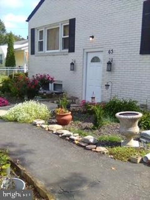 63 Circle Ave, INDIAN HEAD, MD, 20640-1101 | Card Image