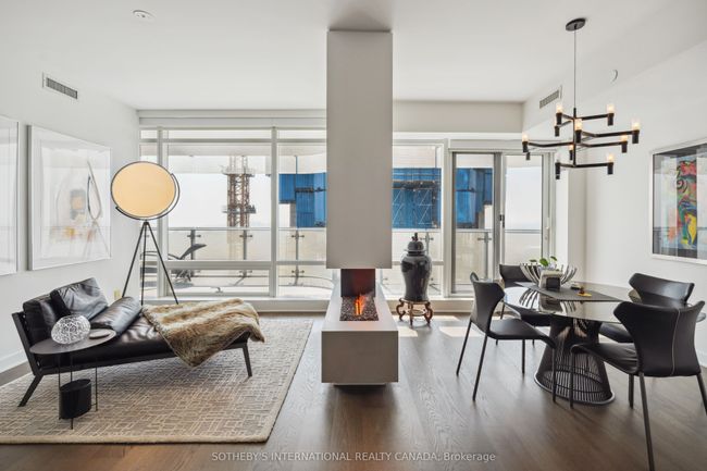 6805 - 1 Bloor St E, Condo with 3 bedrooms, 3 bathrooms and 2 parking in Toronto ON | Image 8