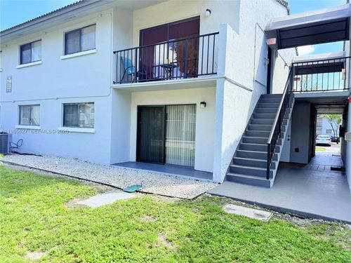 apt-107-7140 Nw 179th St, Hialeah, FL, 33015-5432 | Card Image