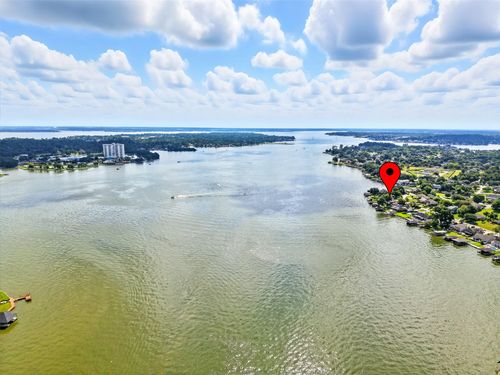 1046 Lake View Dr, Montgomery, TX, 77356-5778 | Card Image