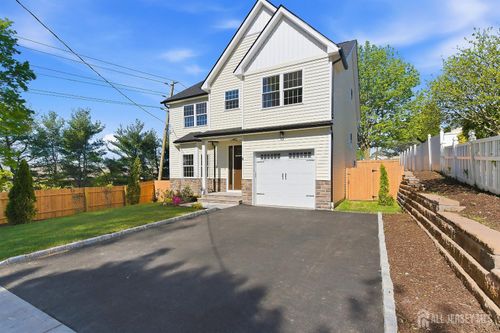 3 Lillian St, Fords, NJ, 08863-2106 | Card Image