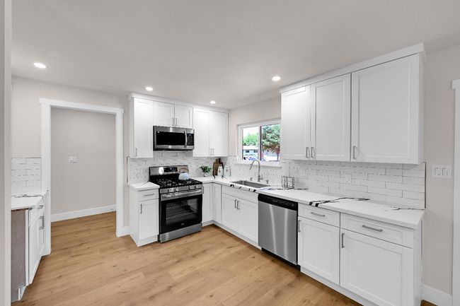 6608 Heatherwood Way, House other with 3 bedrooms, 2 bathrooms and null parking in Sacramento CA | Image 8