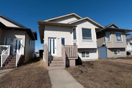 89 Pinnacle Ave, Grande Prairie, AB, T8W2V8 | Card Image