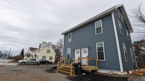 20 Wallace Ct, Laconia, NH, 03246-2739 | Card Image