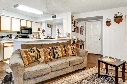 apt-1010-9999 Summerbreeze Dr, Sunrise, FL, 33322-5880 | Card Image