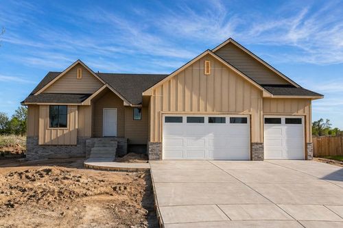 5865 N Saint Paul Ct, Wichita, KS, 67204-5394 | Card Image