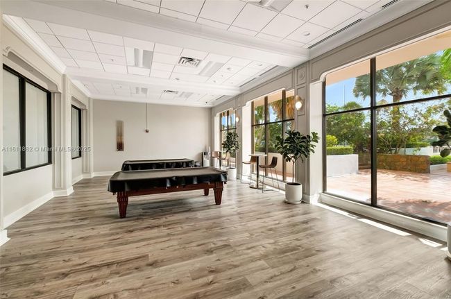 APT-16F - 5600 Collins Ave, Condo with 2 bedrooms, 2 bathrooms and null parking in Miami Beach FL | Image 28