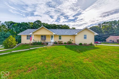 3598 E Rembrandt Dr, Martinsville, IN, 46151-6029 | Card Image