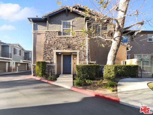 unit-42-16722 Nicklaus Dr, Rancho Cascades, CA, 91342-1677 | Card Image