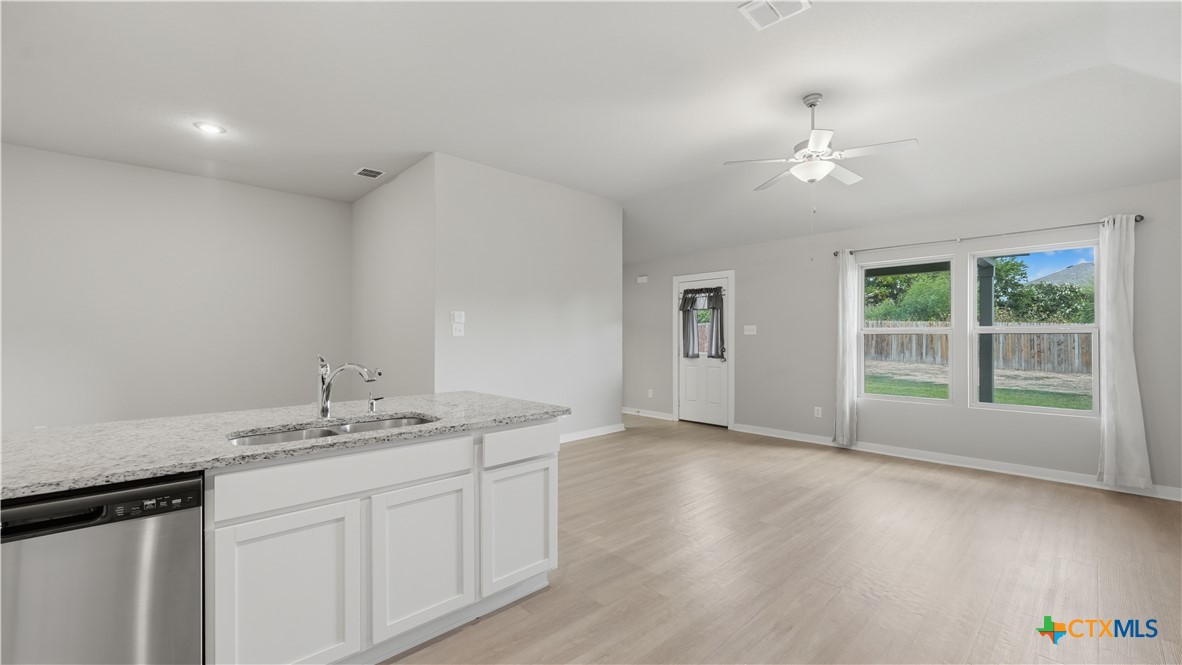 Residential Lease in New Braunfels 4