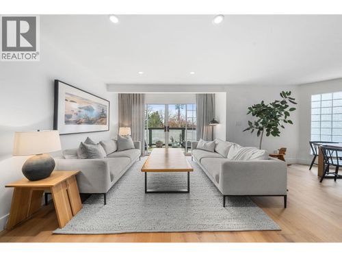 1-224 W 16th Street, North Vancouver, BC, V7M1T6 | Card Image