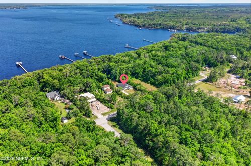 110 Pioneer Trl, Green Cove Springs, FL, 32043-6518 | Card Image