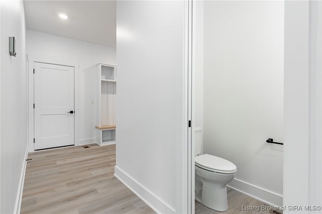 2034 Andres Way, Home with 5 bedrooms, 4 bathrooms and null parking in Floyds Knobs IN | Image 25