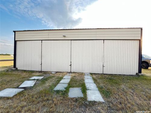 . Airport Road, Maple Creek, SK, S0N1N0 | Card Image