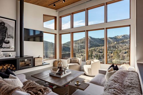 3682 Sunridge Dr, Park City, UT, 84098-4660 | Card Image